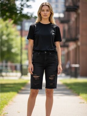 Judy Blue Black Distressed Bermuda Denim Shorts Size 11/30 Skinny Fit Raw Hem